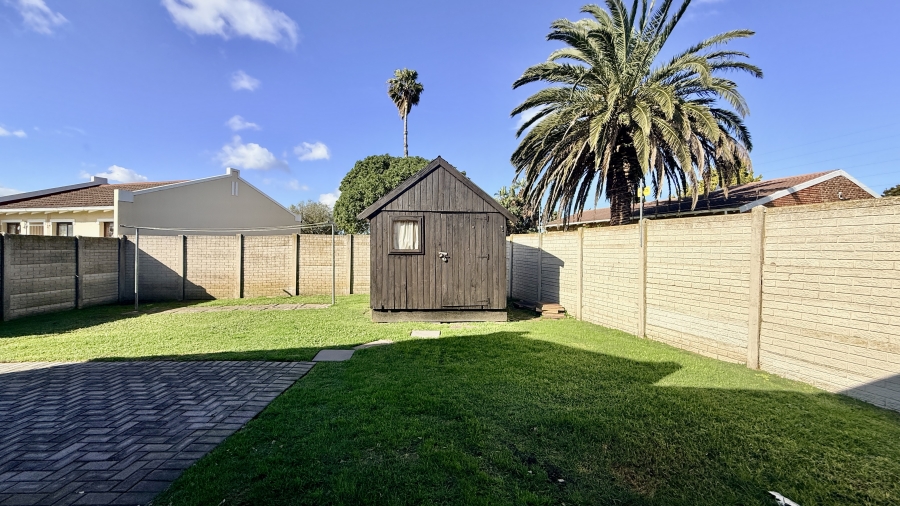 2 Bedroom Property for Sale in Sherwood Eastern Cape